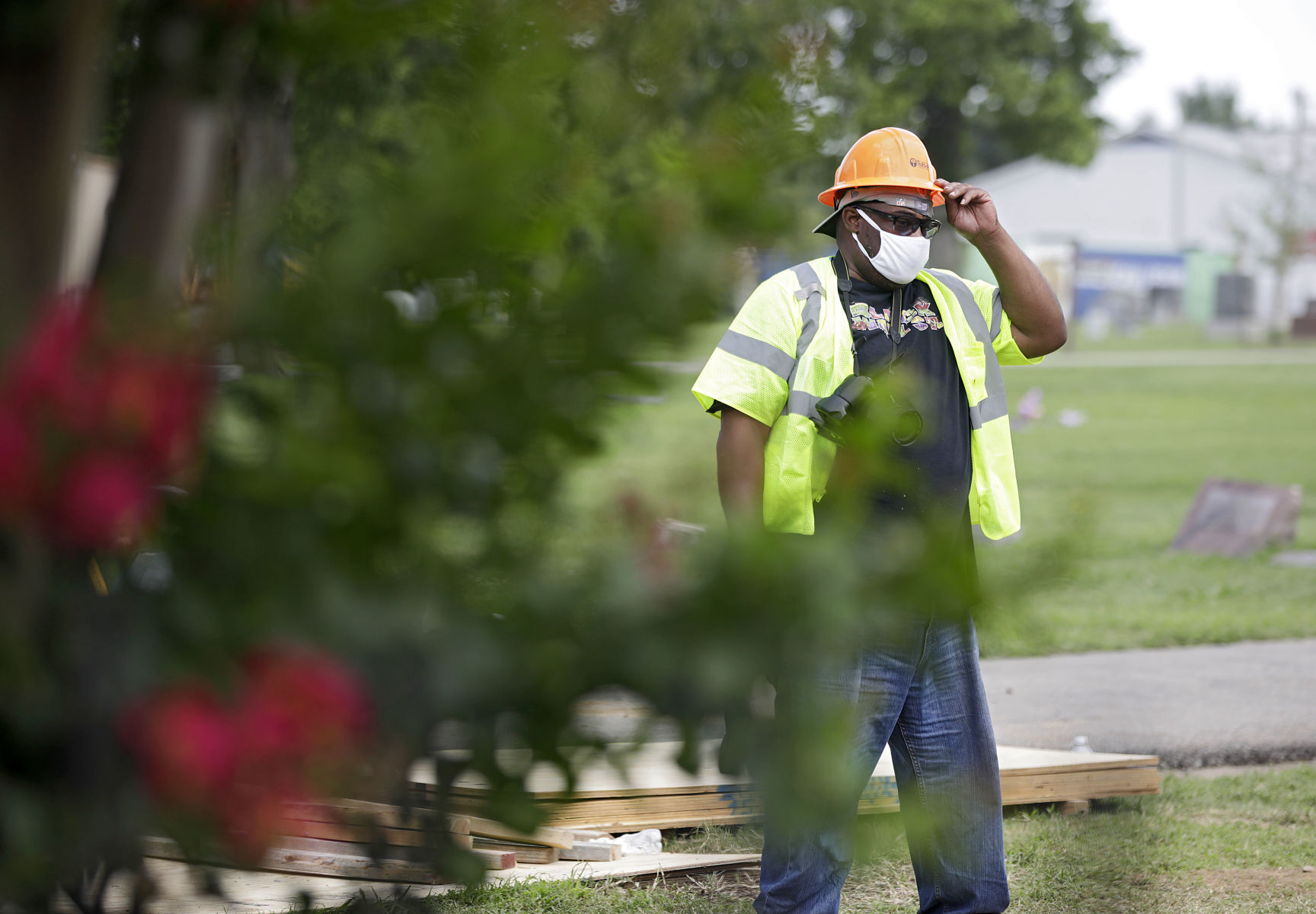 Mass graves search